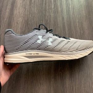 Under Armor- Hovr Velociti
